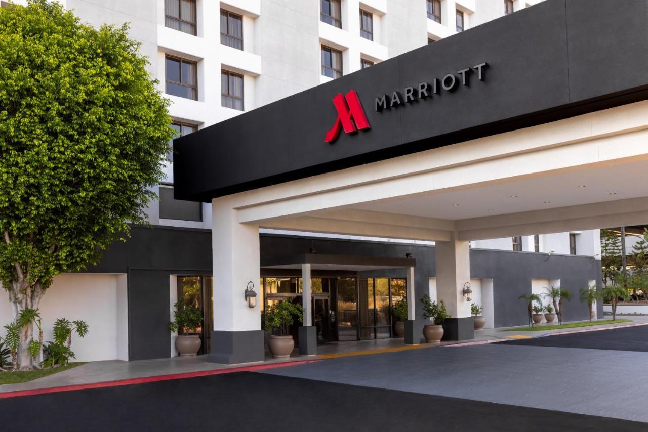 Marriott Riverside At The Convention Center Bagian luar foto